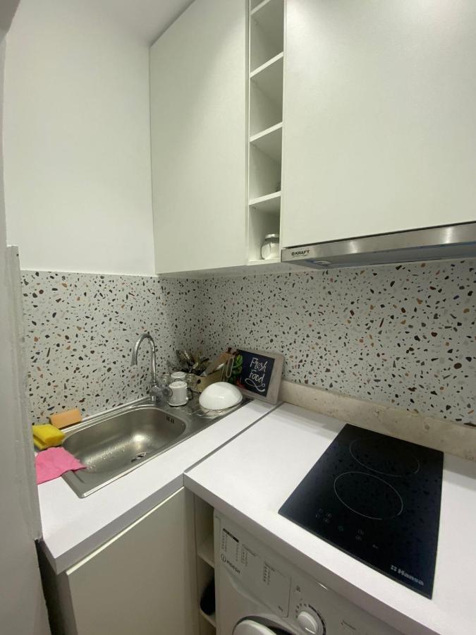Apartament Luxury In Blloku Area *